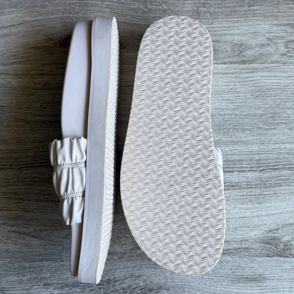 Jonathan Simkhai White Ruched Platform Flat Slide Sandals, EU 39 (US 8.5) - Picture 5 of 7